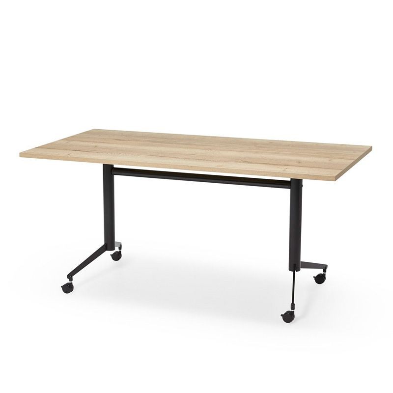 Verrijdbare en kantelbare tafel